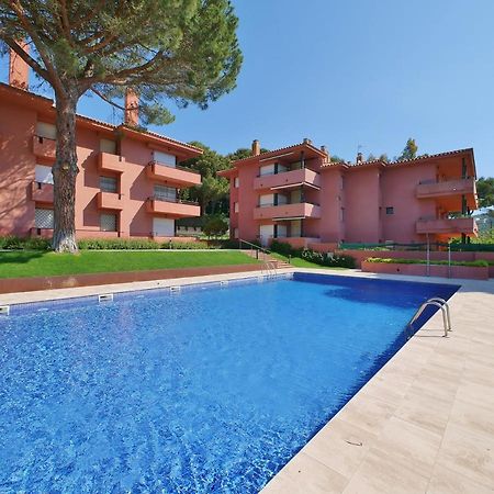 Apartamento Con Piscina En 러프렌치 외부 사진